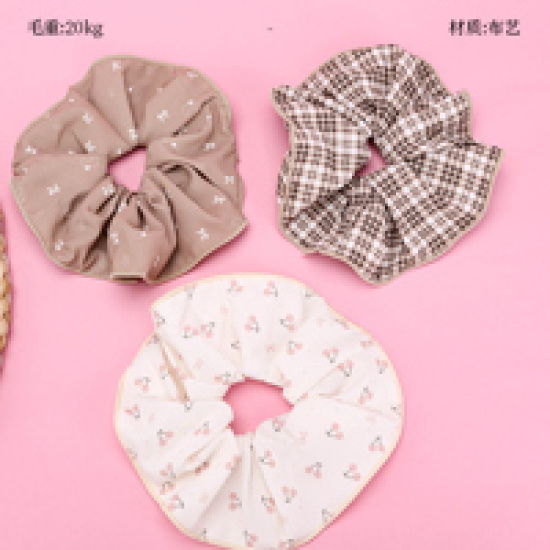 Large product photo - BoxedCoffee ColorOverlock-edgedScrunchie / 盒装咖色系拷边大肠圈, 000000175. Option #1