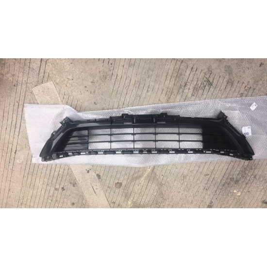 Large product photo - Front bumper lower grille, 000001353. Option #1