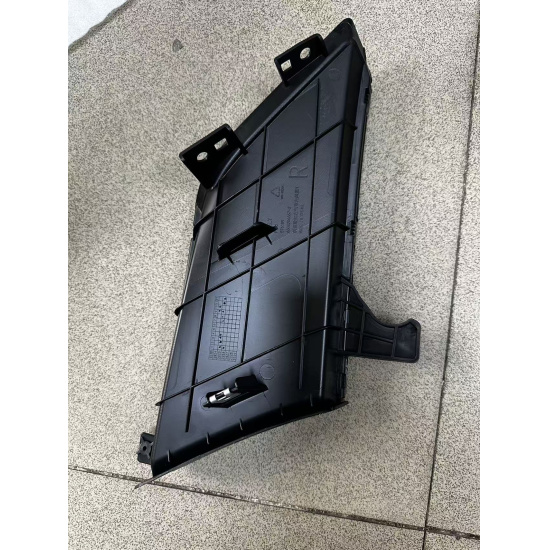 Large product photo - Front bumper right air guide panel, 000001362. Option #2