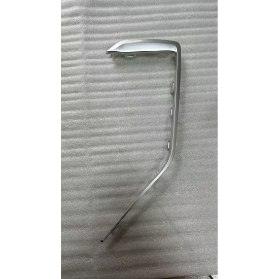Large product photo - Front bumper lower left trim strip, 000001377. Option #2