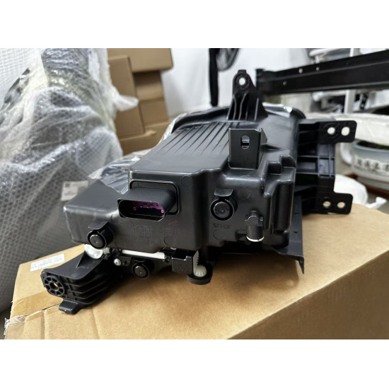 Large product photo - Headlight-R, 000001408. Option #1