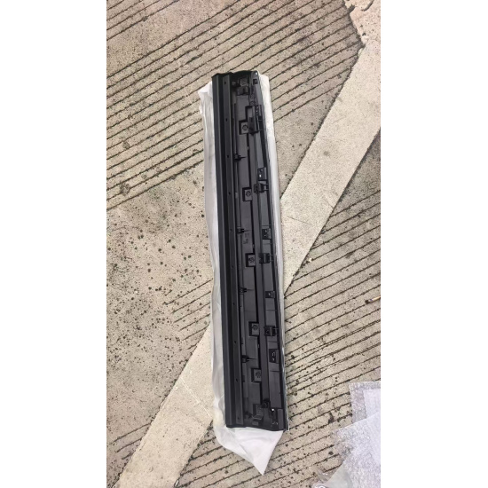 Large product photo - Front bumper anti-collision strip Front R 6073119900 Monjaro Geely, 000001801. Option #3
