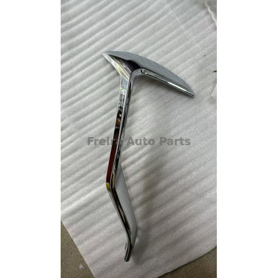 Large product photo - Rear bumper trim strip left 6044128000 Monjaro Geely, 000001810. Option #1