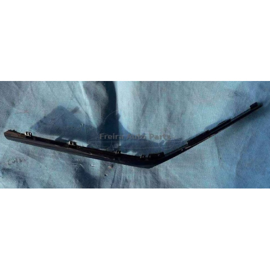 Large product photo - Front Bumper Right Trim Panel Original with Logo for Geely Starship 7 6608174927, 000001950. Option #1